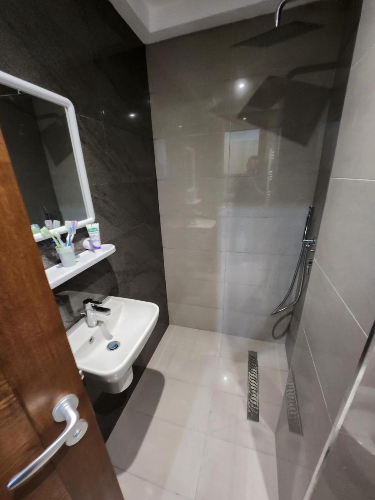 Elegant S1 Meuble Garde A Ariana -Tunis 아파트 외부 사진